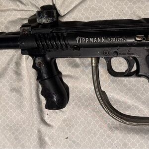 Tippmann Model 98 Paintball Marker